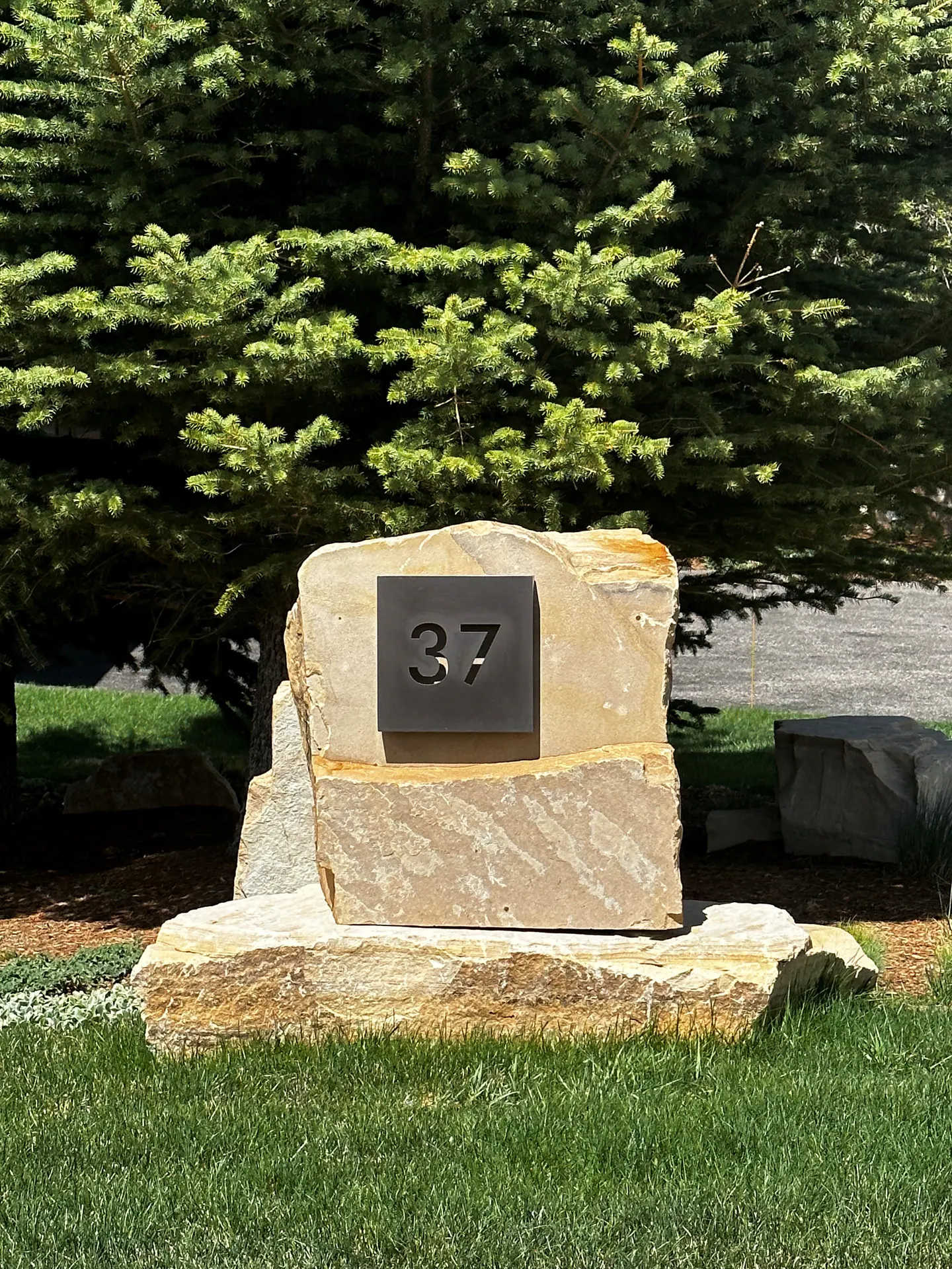 Address Markers landscape element, image 15 of 18