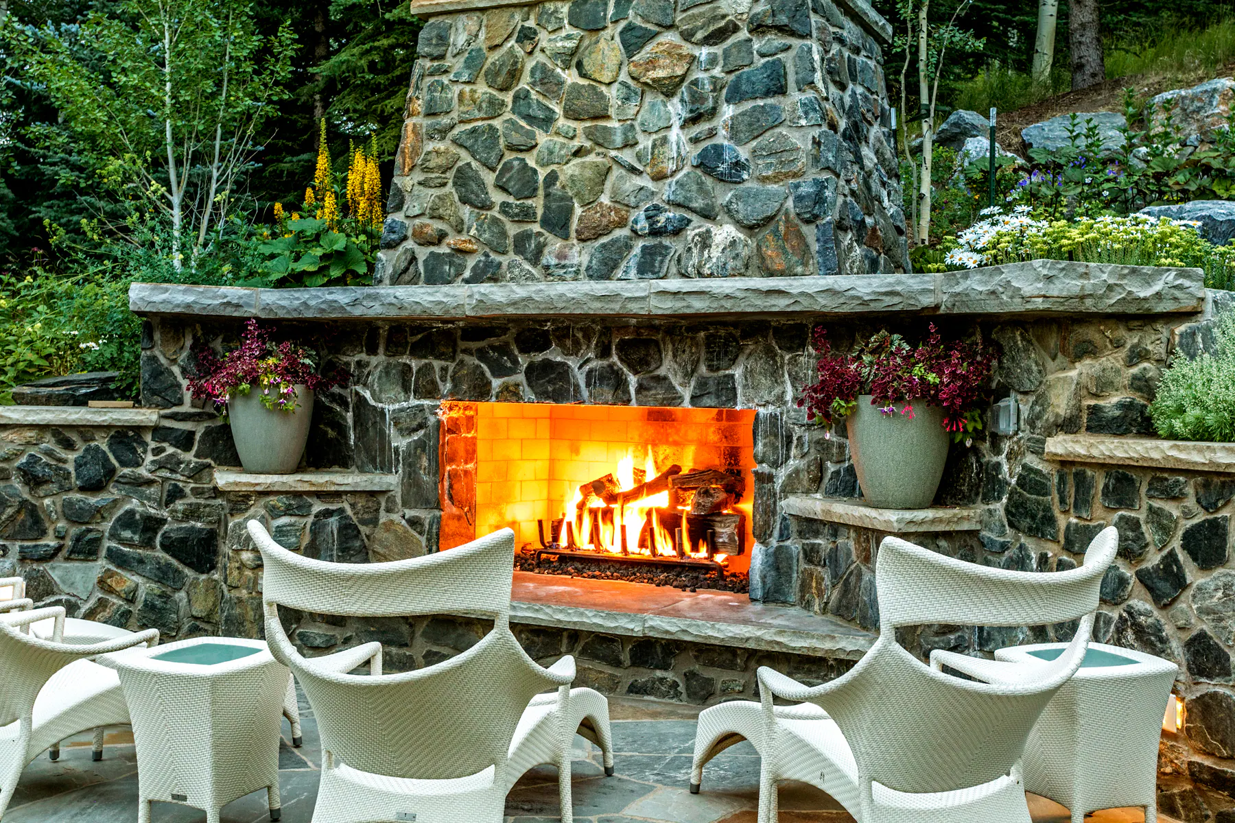 Firepits landscape element, image 18 of 31