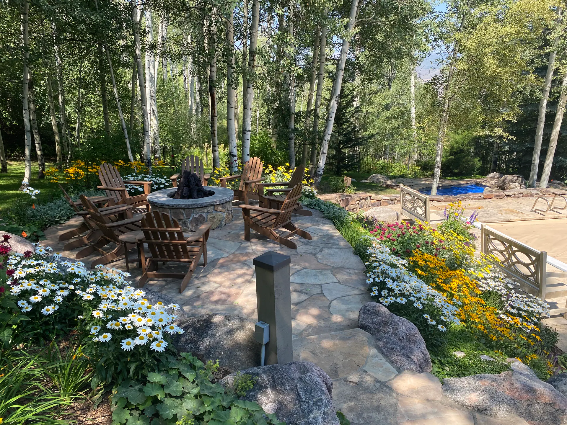 Gardens landscape element, image 41 of 69